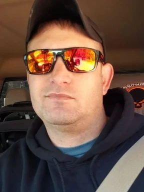 American men looking for love