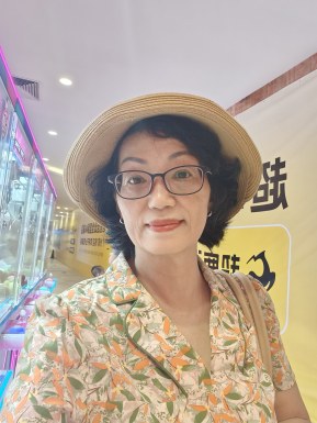 <span>美华, 66</span>&nbsp;<span style='width: 25px; height: 16px; float: right; background-image: url(/bitmaps/flags_small/CN.PNG)'>&nbsp;</span><br><span>Quzhou上海, China</span>&nbsp;<input type='button' class='joinbtn' style='float: right' value='JOIN NOW' />