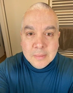 <span>Leopoldo, 57</span>&nbsp;<span style='width: 25px; height: 16px; float: right; background-image: url(/bitmaps/flags_small/AT.PNG)'>&nbsp;</span><br><span>Wien, Österreich</span>&nbsp;<input type='button' class='joinbtn' style='float: right' value='JOIN NOW' />