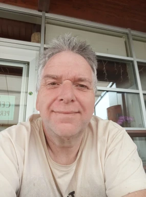 <span>R, 49</span>&nbsp;<span style='width: 25px; height: 16px; float: right; background-image: url(/bitmaps/flags_small/IT.PNG)'>&nbsp;</span><br><span>Nardo, Włochy</span>&nbsp;<input type='button' class='joinbtn' style='float: right' value='JOIN NOW' />